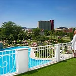 奥阿尔巴温泉酒店