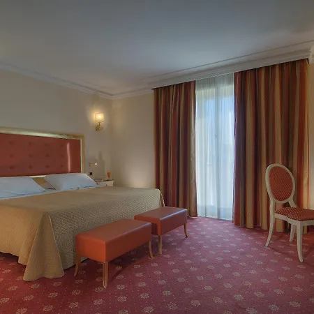 Отель Terme All'alba Абано-Терме