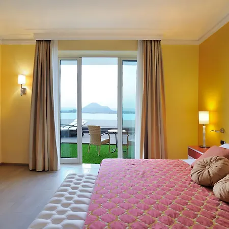 Terme All'alba 4* Абано-Терме